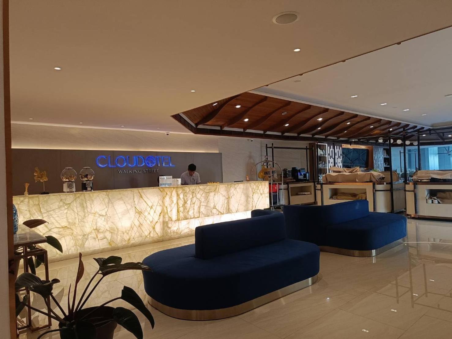 Cloudotel Walking Street Pattaya Exterior photo